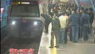 video Üzerinden metro geçti!