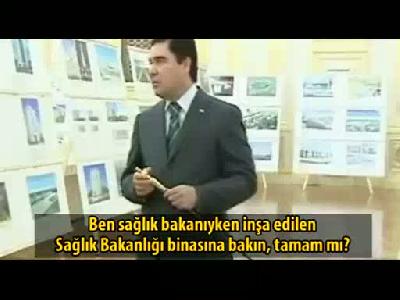Türklere hakaret yağdırdı