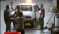 Polis memuru, pompa��y� hastanelik etti
