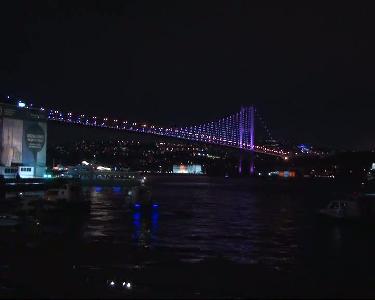 İstanbul'da pembe gece