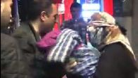 Dilencinin kundağından bebek yerine...